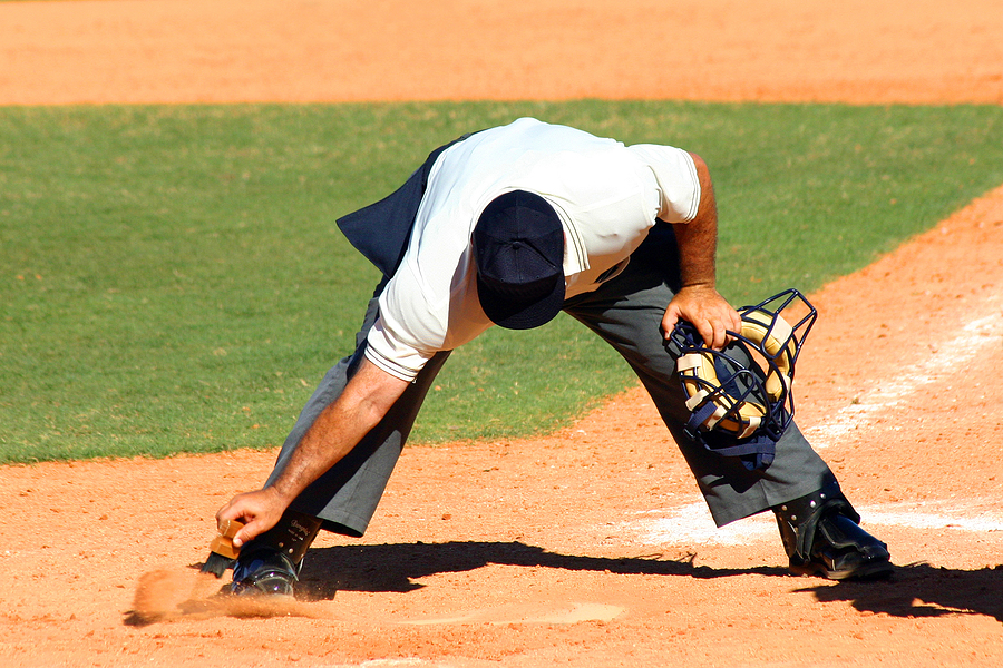 professional mortgage broker umpire Tracy Irwin